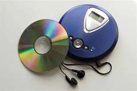Easy Creation of Music CDs and Sophisticated Multimedia Compilations