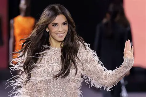 Eva Longoria : Parcours d'une Star Hollywoodienne, de Ses Débuts à Ses Projets Actuels