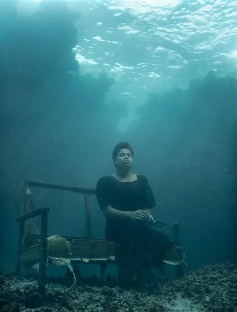 Immerse Yourself in a Haunting Underwater Adventure