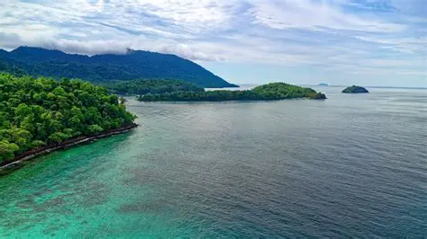 Okinawa: Odkrywanie Tajemnic Rajskiego Archipelagu