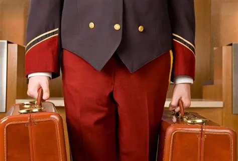 The Role of Concierge in Guest Luggage Services